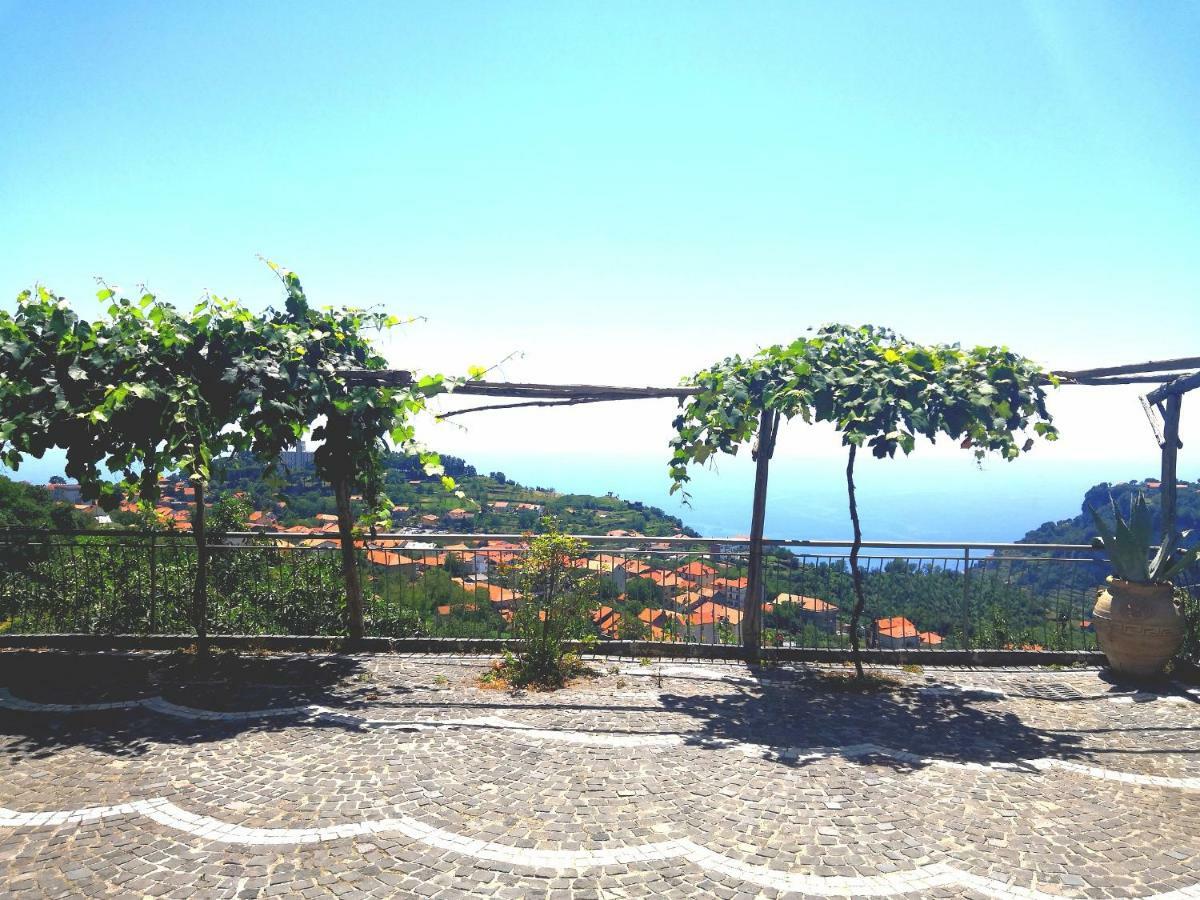 Villa Agriturismo Il Castagno Agerola Exterior foto